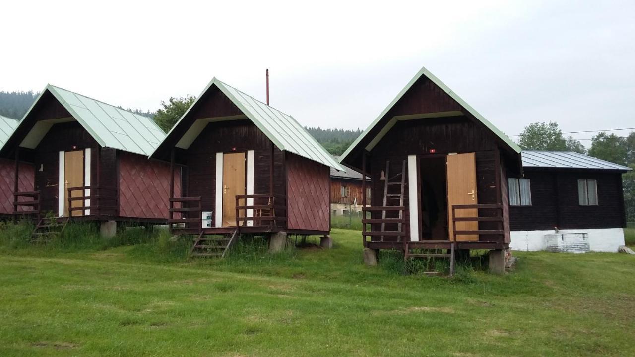Retro Kemp Pod Boubinem Horní Vltavice Exteriör bild