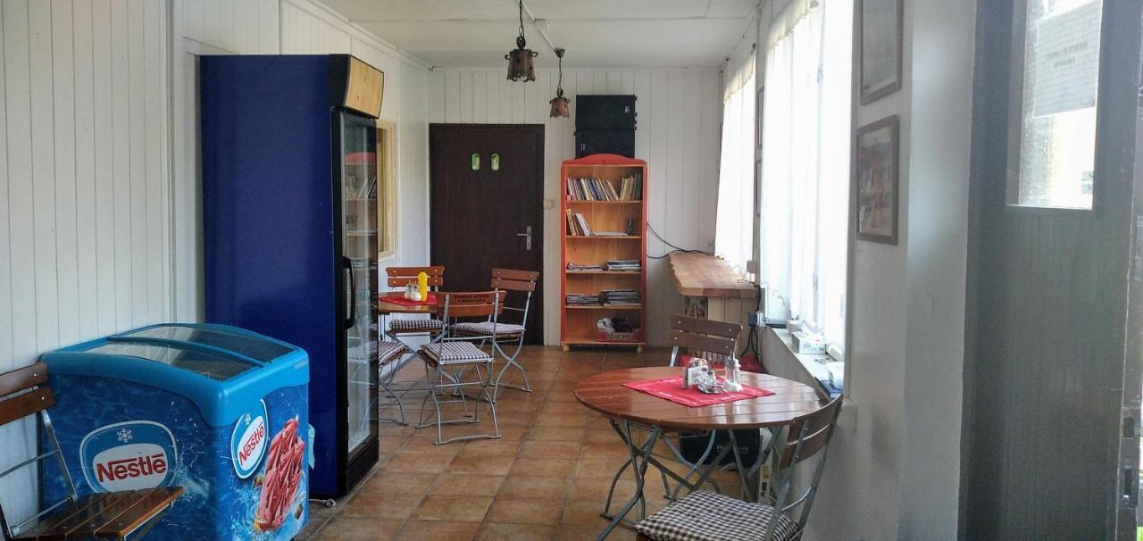 Retro Kemp Pod Boubinem Horní Vltavice Exteriör bild